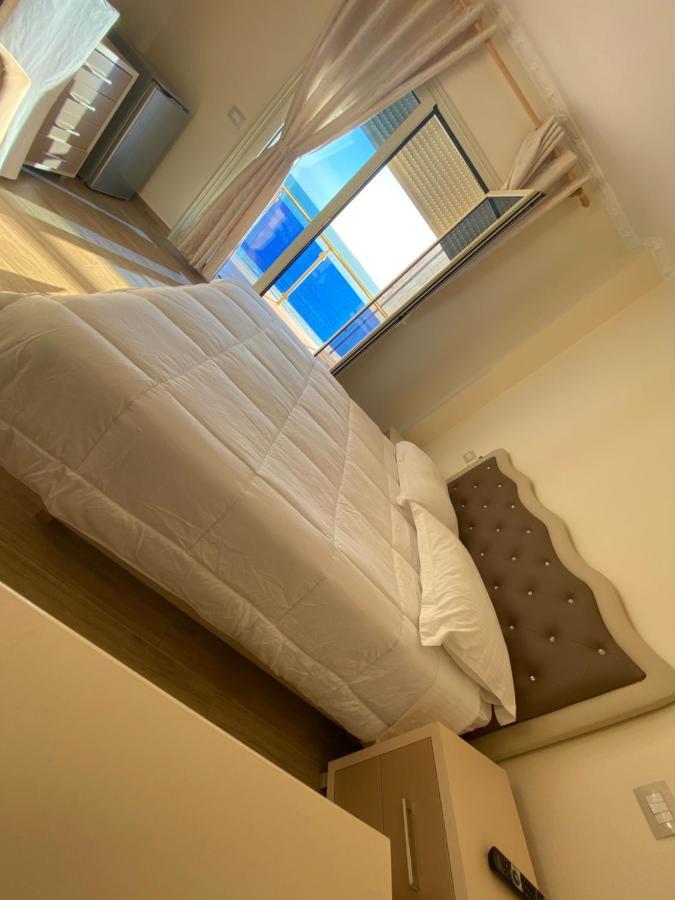 Hotel 3 Vellezerit Durres Luaran gambar