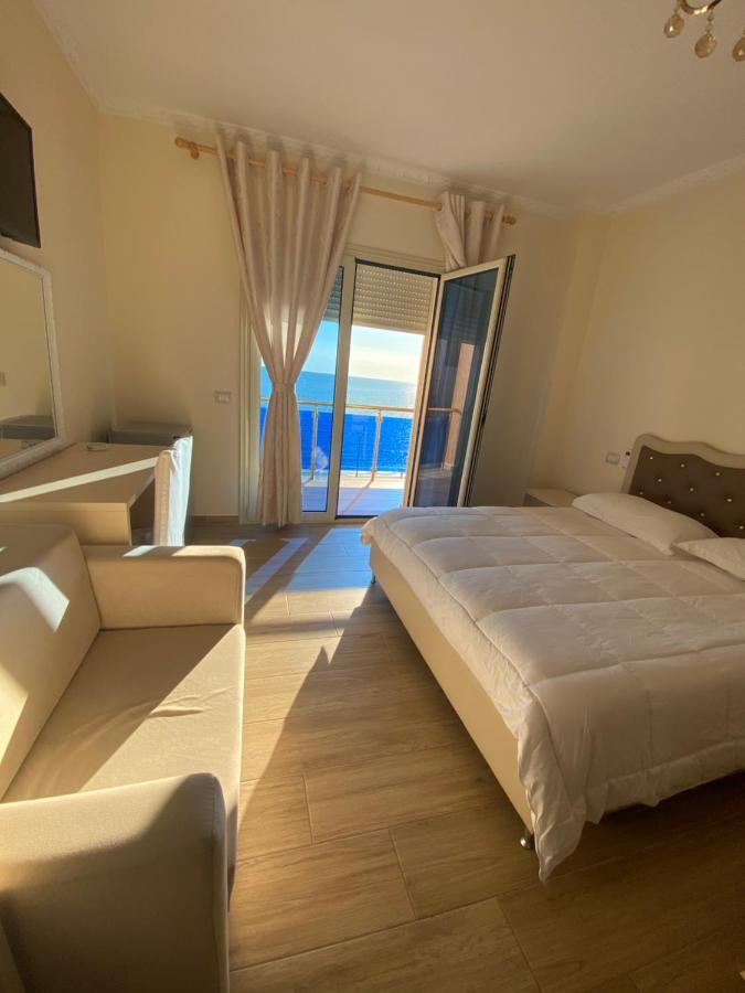 Hotel 3 Vellezerit Durres Luaran gambar