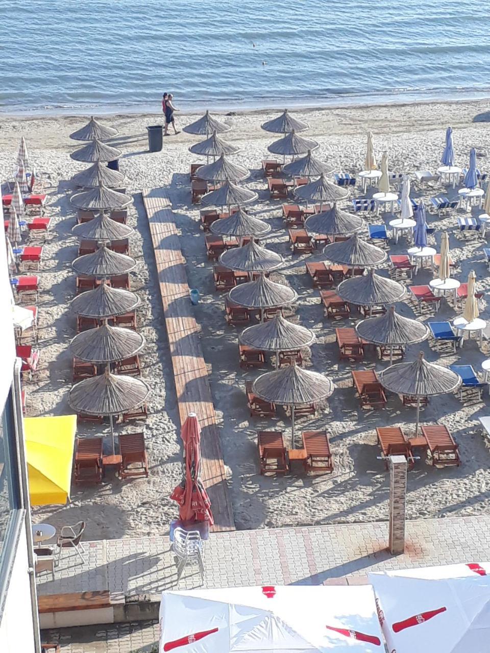 Hotel 3 Vellezerit Durres Luaran gambar