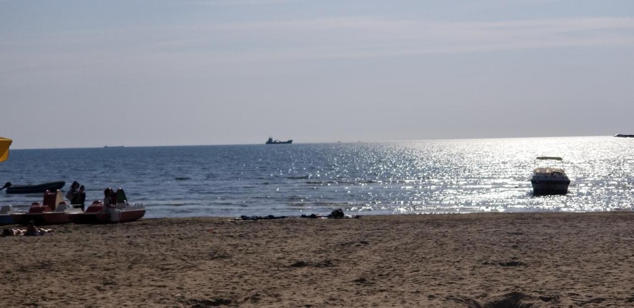 Hotel 3 Vellezerit Durres Luaran gambar