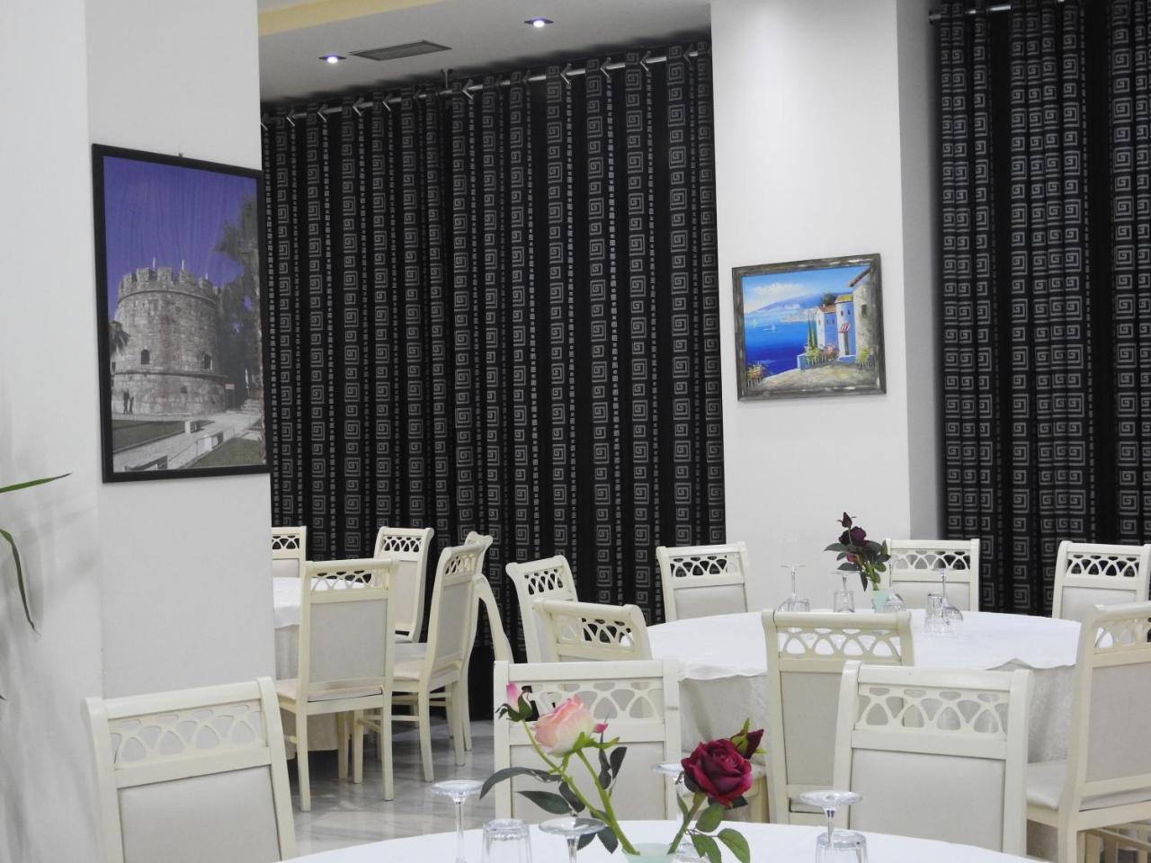Hotel 3 Vellezerit Durres Luaran gambar