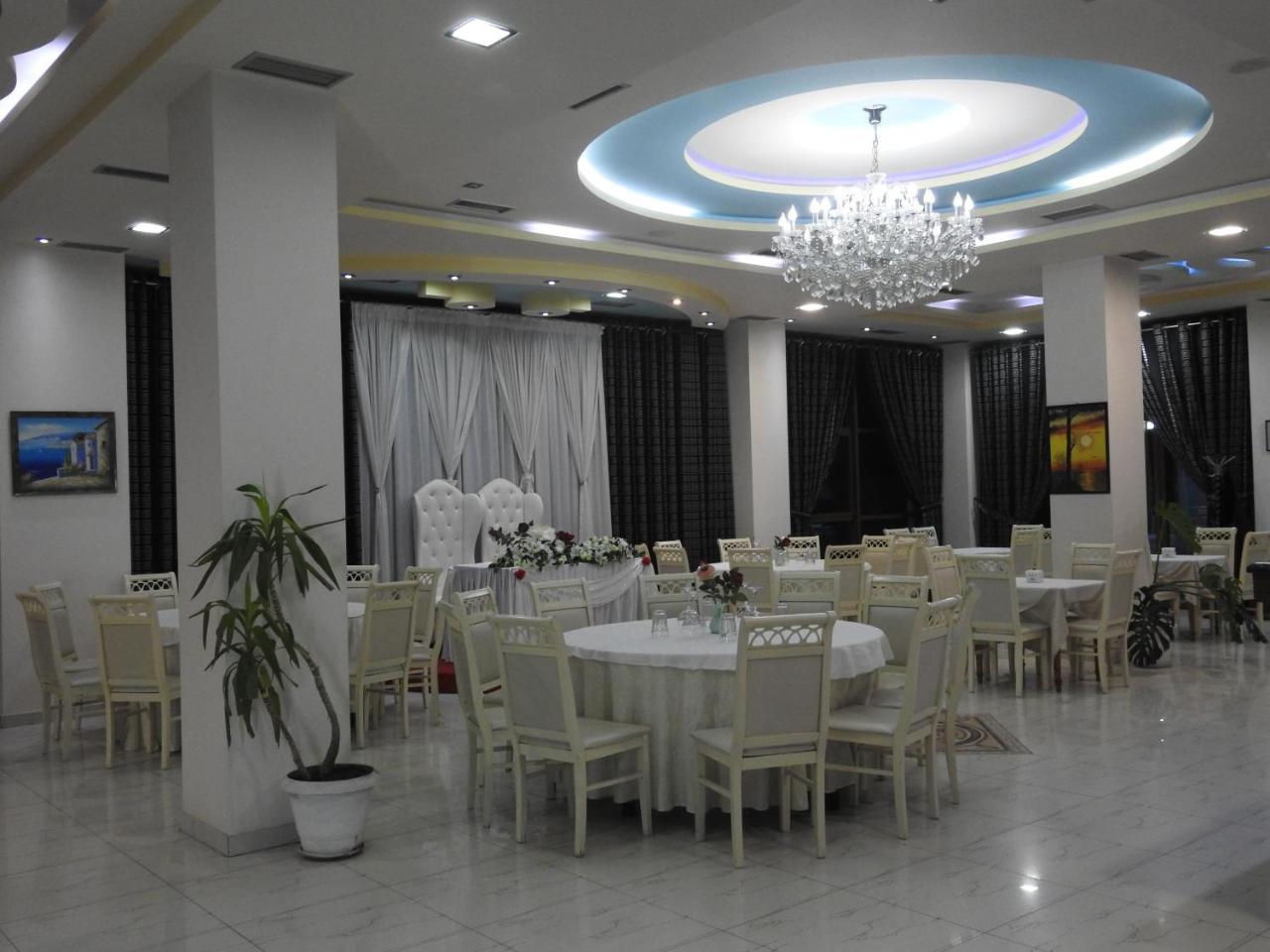 Hotel 3 Vellezerit Durres Luaran gambar